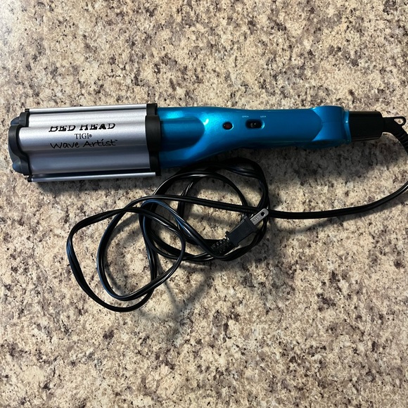 BED HEAD Ceramic Wave Artist Deep Waver for Beachy Waves, 15x9x7 Inch — Like New - Picture 2 of 10